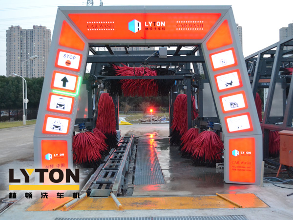 購(gòu)買(mǎi)電腦洗車(chē)機(jī)對(duì)無(wú)序低價(jià)銷(xiāo)售戰(zhàn)略說(shuō)NO！必然售后服務(wù)無(wú)從談起，設(shè)備問(wèn)題不斷，車(chē)主體驗(yàn)度差...