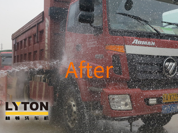 林頓全自動洗車機(jī)工程類清洗設(shè)備讓城市更整潔，生活更美好！