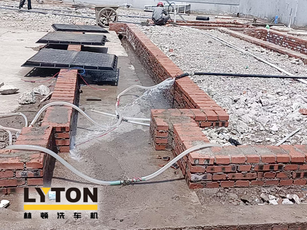 勞動(dòng)創(chuàng)造幸福，實(shí)干成就偉業(yè)！戰(zhàn)高溫、斗酷暑、保交付，林頓全自動(dòng)洗車(chē)機(jī)人揮灑汗水在一線(xiàn) ！